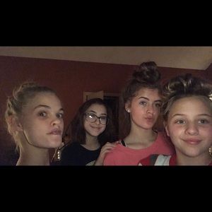 Meet your Posher, Allison